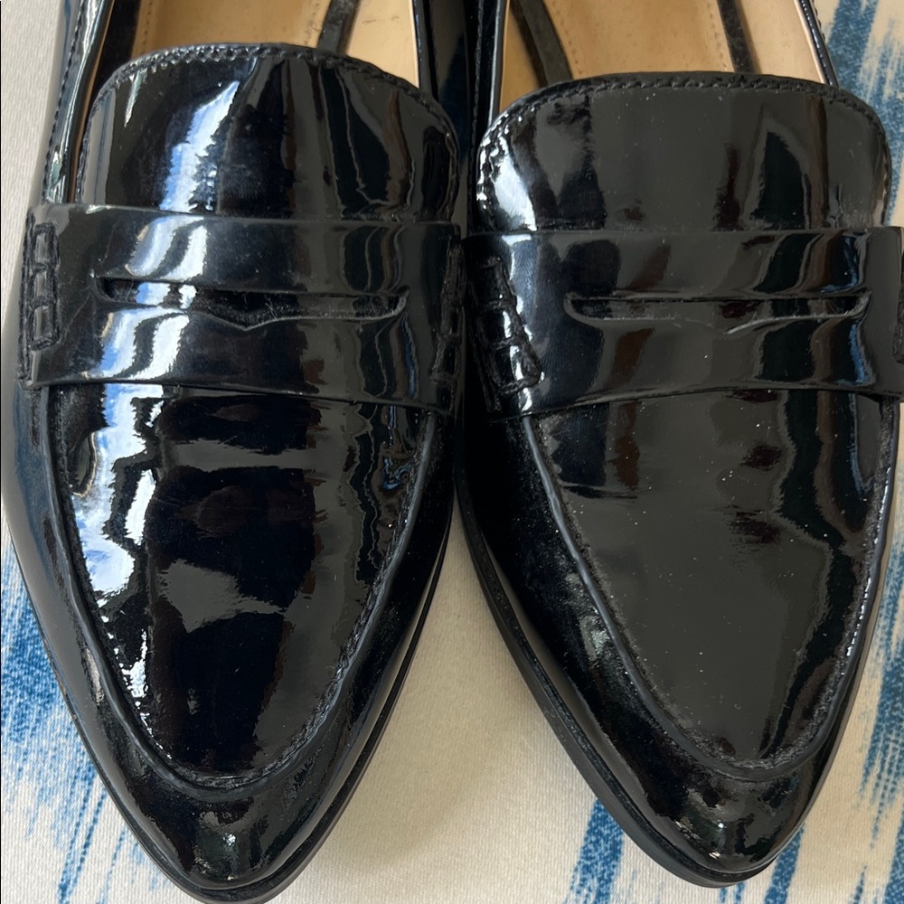 Michael Kors Shiny Black Loafers 5.5 - Picture 3 of 7